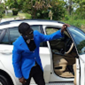 Meet your Posher, Frank